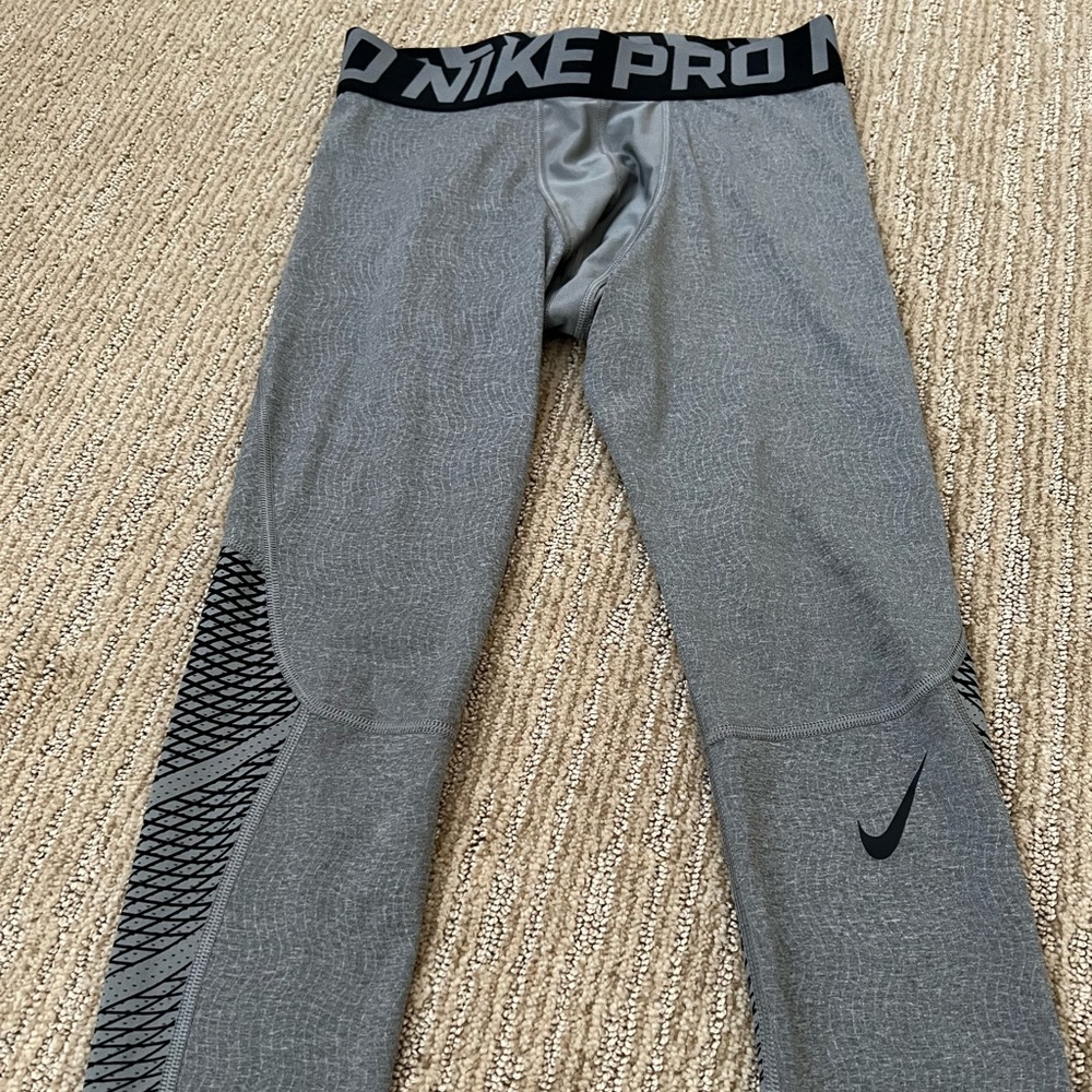 Nike Pro Athletic Tights